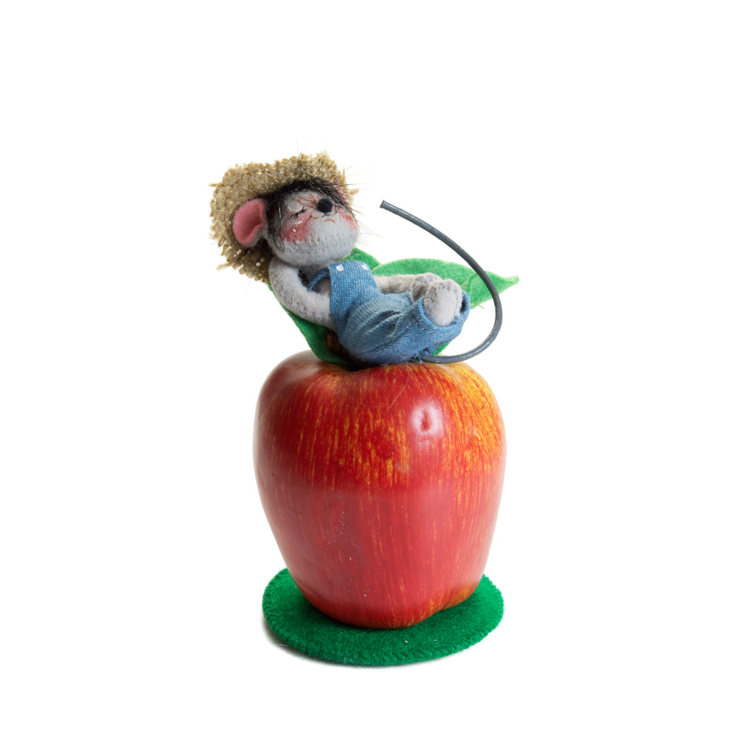 3" Orchard Nap Mouse