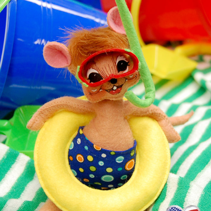 6in "Splish Splash" Mouse