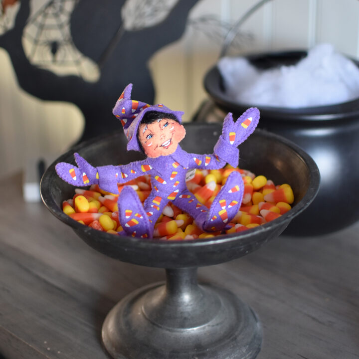 311024 5in Candy Corn Elf-WEB